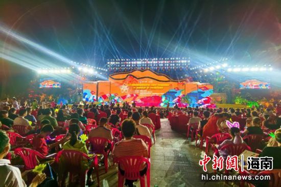 圖為閉幕式現(xiàn)場。凌楠 攝