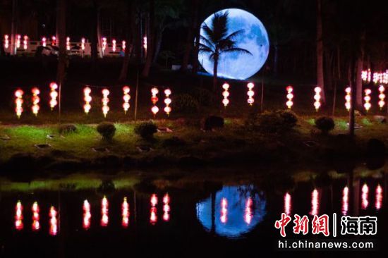 文筆峰夜景。凌楠 攝