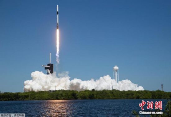 YψD(dng)?sh)ؕr(sh)g4811r(sh)17֣(gu)̫̽g(sh)˾(SpaceX)ġC9ڷ__(d)ݿϺİl(f)գ4λƽ˿(gu)Hgվ