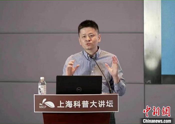 復(fù)旦大學(xué)附屬中山醫(yī)院重癥醫(yī)學(xué)科主任鐘鳴　上�？萍拣^ 供圖