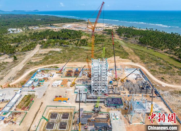 圖為海南商業(yè)航天發(fā)射場1號工位建設(shè)現(xiàn)場。　駱云飛　攝